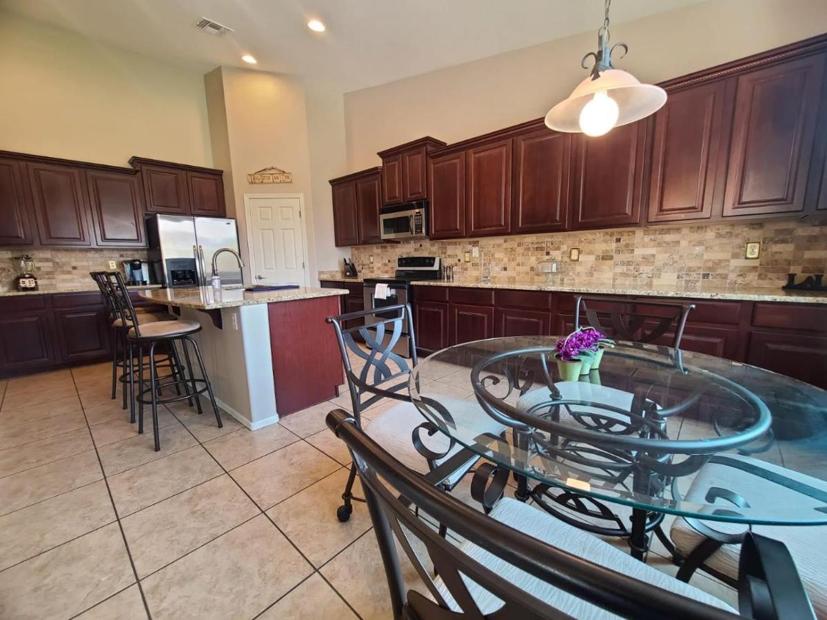 Phoenix II Minutes To Airport And Downtown Exterior foto