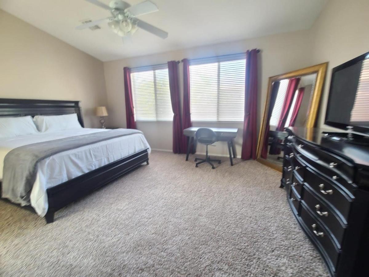 Phoenix II Minutes To Airport And Downtown Exterior foto